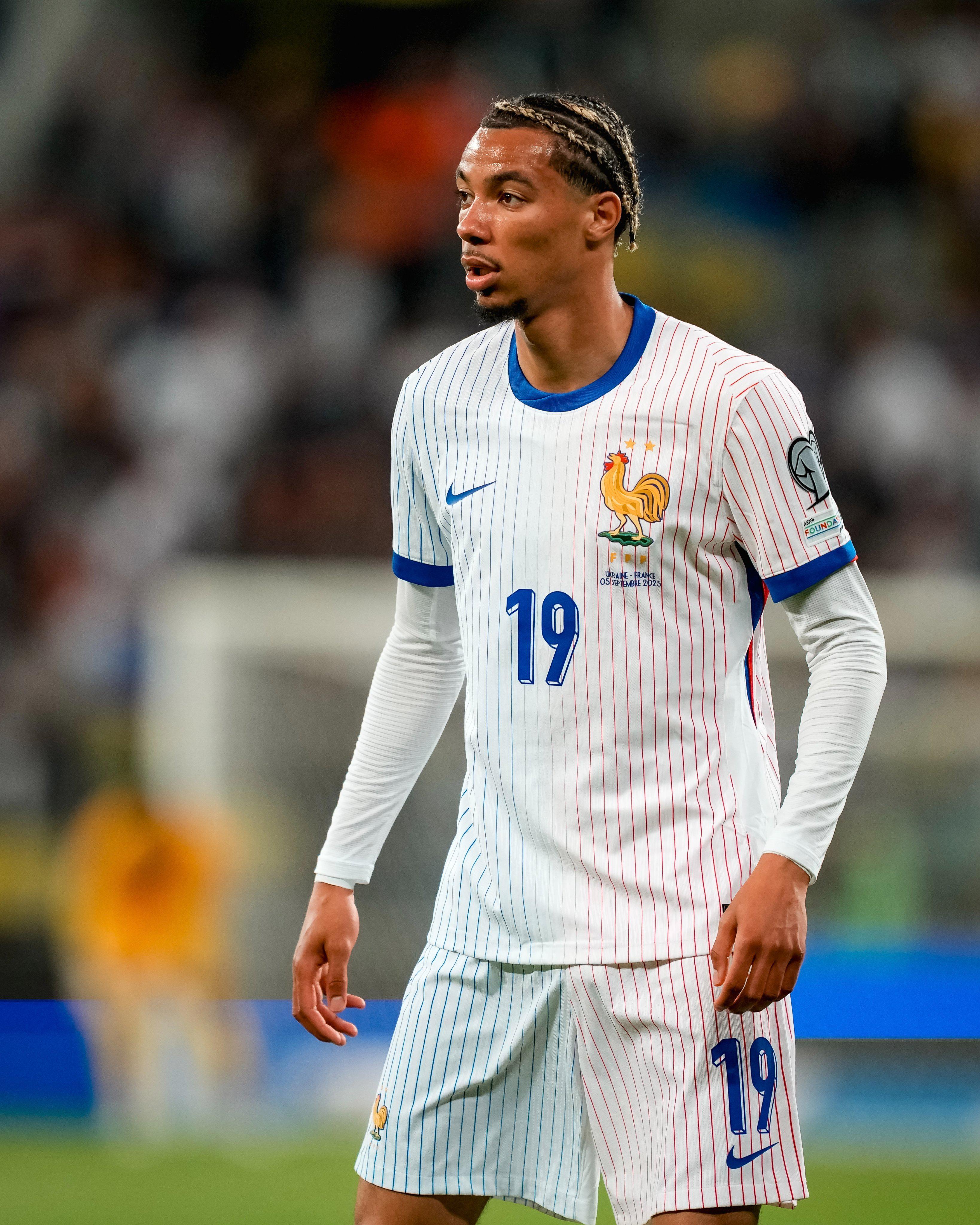 替补上演法国国家队首秀，利物浦官方发文祝贺埃基蒂克